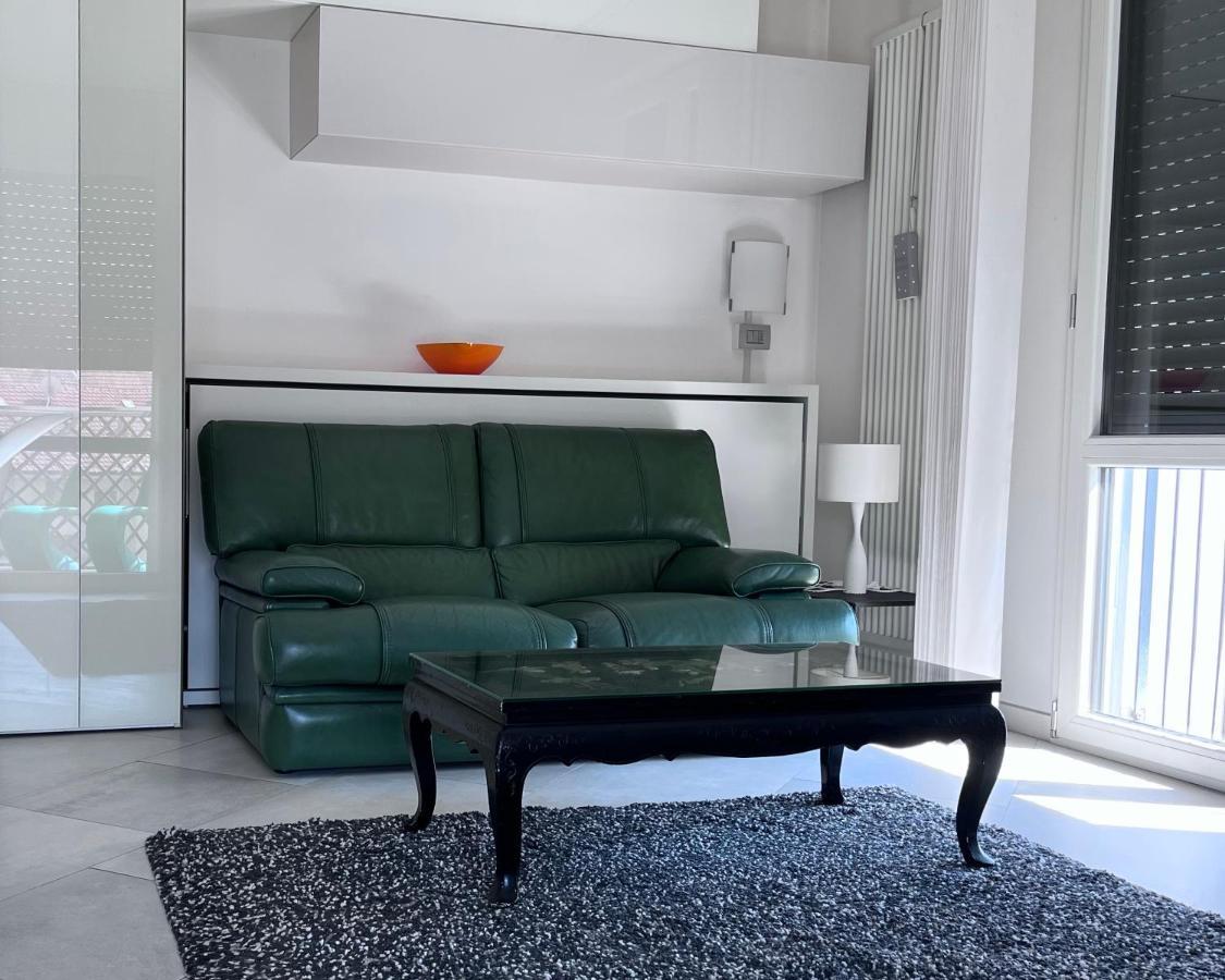 Villa Fenix Milano מראה חיצוני תמונה